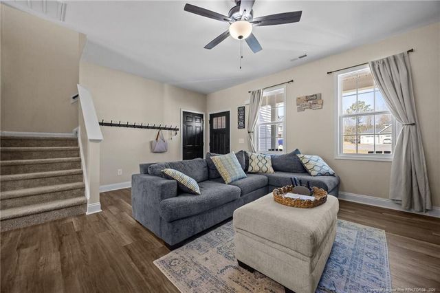 806 Twin Leaf Court, Cameron, NC 28326