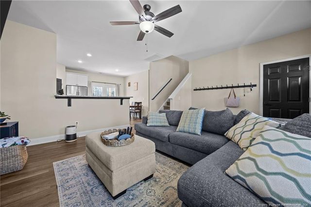 806 Twin Leaf Court, Cameron, NC 28326