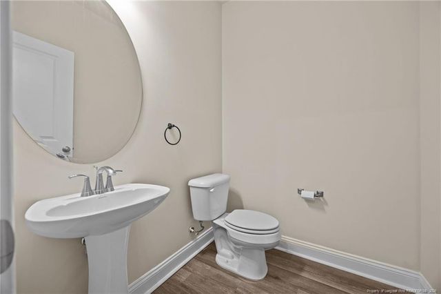 806 Twin Leaf Court, Cameron, NC 28326