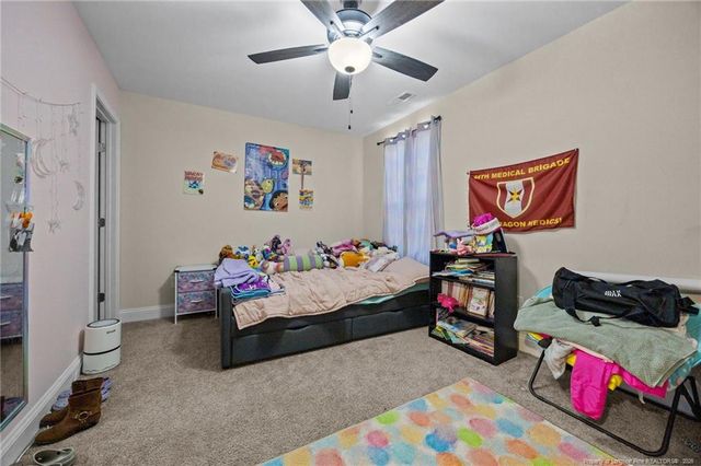 806 Twin Leaf Court, Cameron, NC 28326