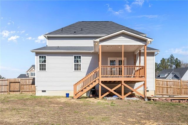 806 Twin Leaf Court, Cameron, NC 28326