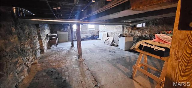 2634 Geyer Avenue, St Louis, MO 63104