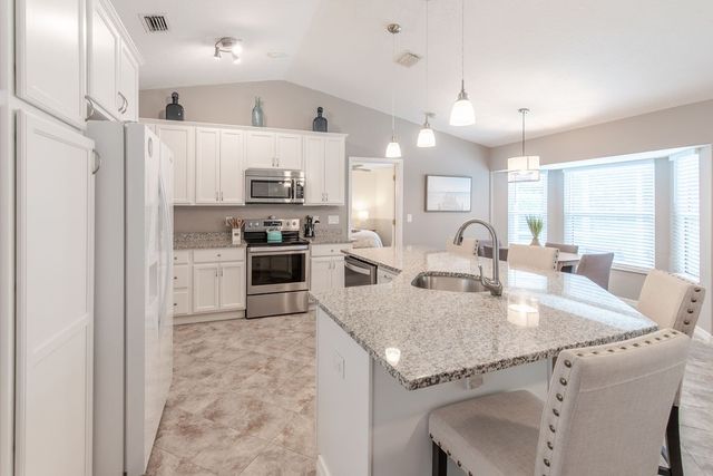 3673 2nd Place SW, Vero Beach, FL 32968