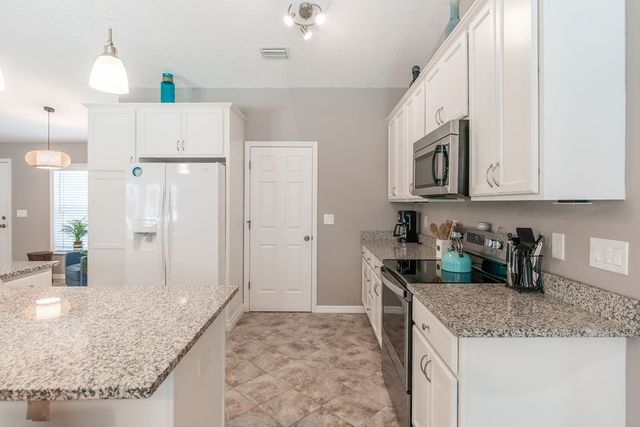 3673 2nd Place SW, Vero Beach, FL 32968
