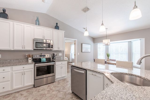 3673 2nd Place SW, Vero Beach, FL 32968