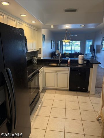 13070 Amberley CT 902, Bonita Springs, FL 34135