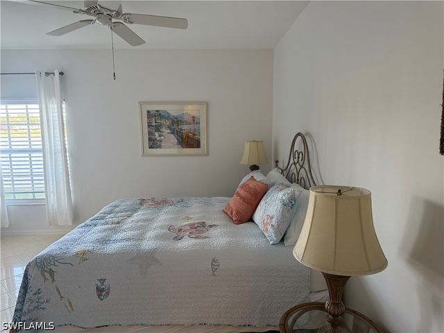 13070 Amberley CT 902, Bonita Springs, FL 34135