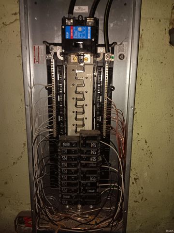 4530 N Sunnyside Street, Terre Haute, IN 47805