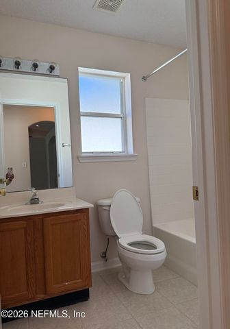 992 HYANNIS PORT Drive, Jacksonville, FL 32225