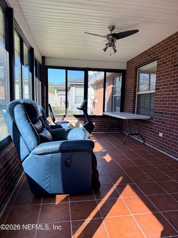 992 HYANNIS PORT Drive, Jacksonville, FL 32225