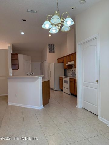 992 HYANNIS PORT Drive, Jacksonville, FL 32225