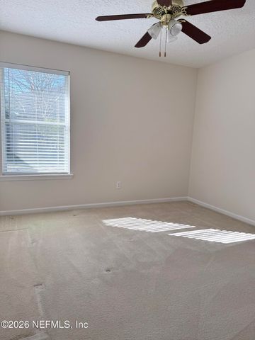 992 HYANNIS PORT Drive, Jacksonville, FL 32225