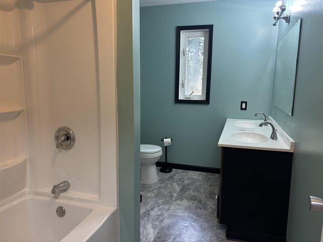 3171 Kooi Street, Muskegon, MI 49444