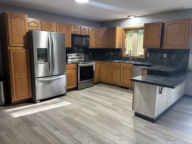 3171 Kooi Street, Muskegon, MI 49444