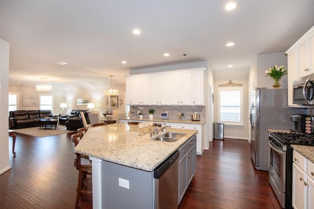 12510 W Hillock Lane, Houston, TX 77047