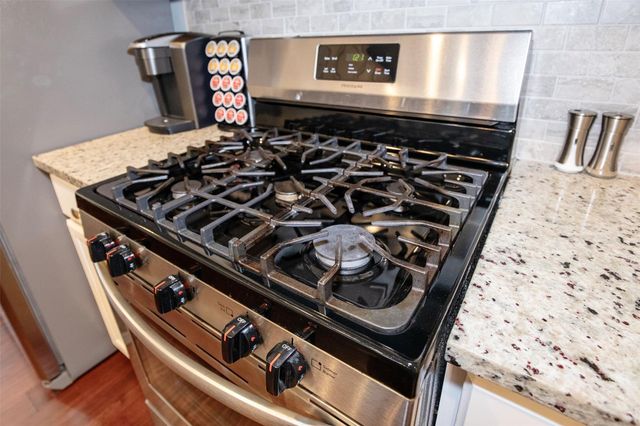 12510 W Hillock Lane, Houston, TX 77047