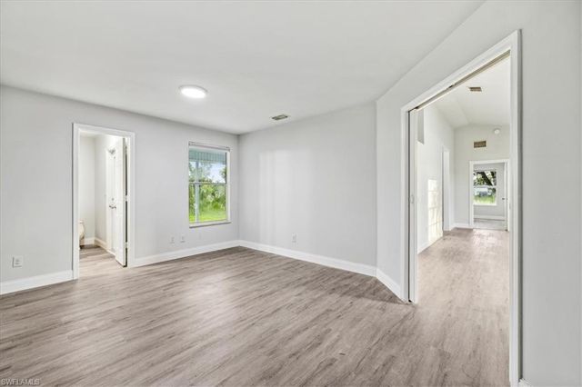 2701 SW 8th CT, Cape Coral, FL 33914
