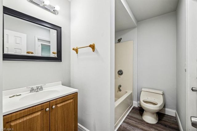 2701 SW 8th CT, Cape Coral, FL 33914