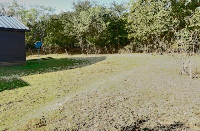 751 Hcr 1321, Hillsboro, TX 76645