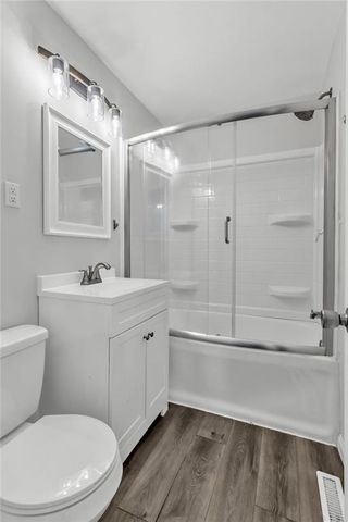 5300 NE 62nd Street, Kansas City, MO 64119