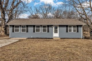 5300 NE 62nd Street, Kansas City, MO 64119