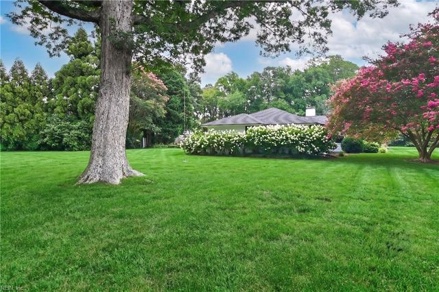 1316 E Bay Shore DR, Virginia Beach, VA 23451