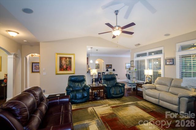 4804 Star Hill Lane, Charlotte, NC 28214