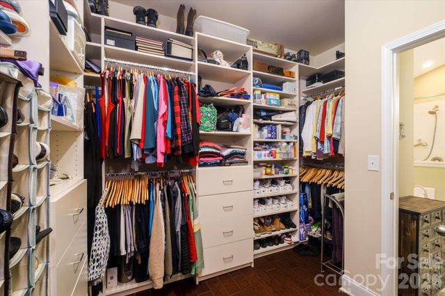 4804 Star Hill Lane, Charlotte, NC 28214