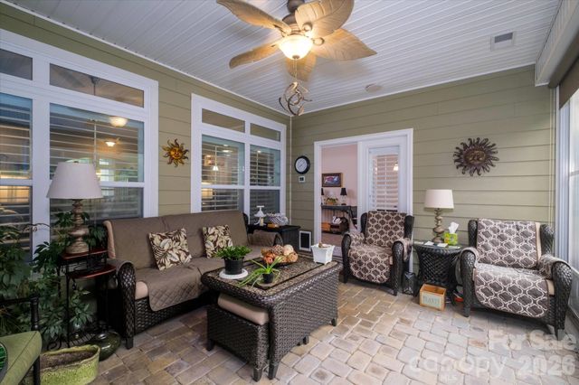 4804 Star Hill Lane, Charlotte, NC 28214
