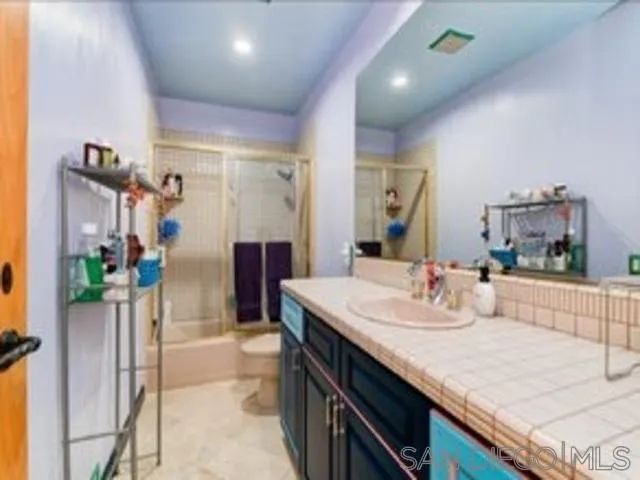 17381 Circa Oriente, Rancho Santa Fe, CA 92067