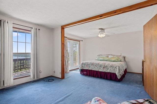 1052 Broken Arrow Estates Road, Lampe, MO 65681