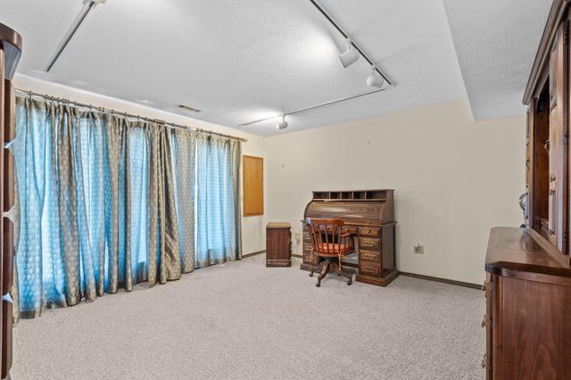 1052 Broken Arrow Estates Road, Lampe, MO 65681