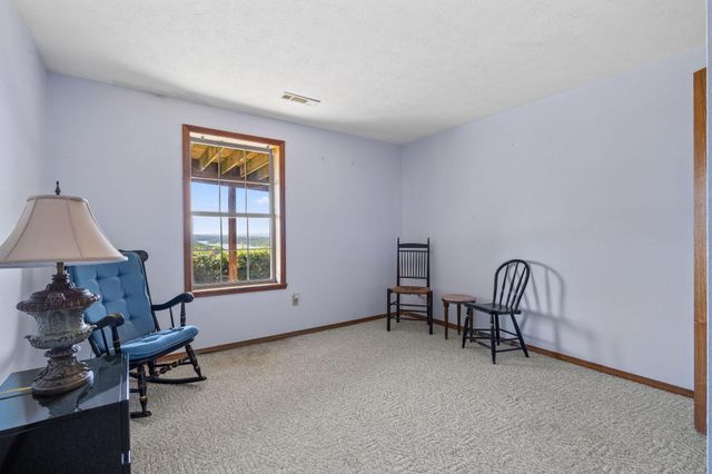 1052 Broken Arrow Estates Road, Lampe, MO 65681