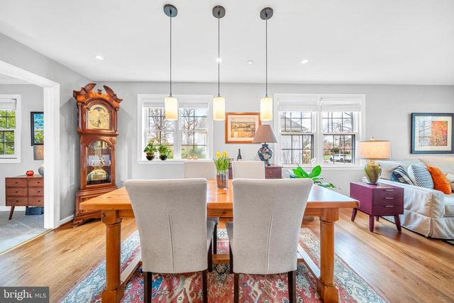 15014 TARLETON DR, Centreville, VA 20120