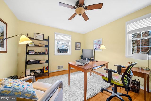 15014 TARLETON DR, Centreville, VA 20120