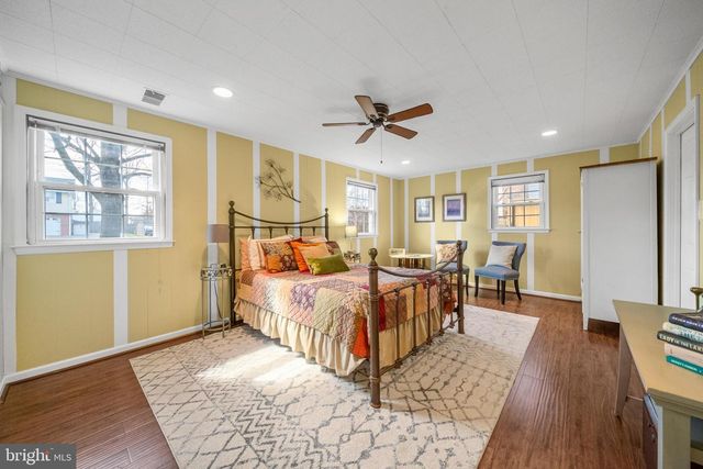 15014 TARLETON DR, Centreville, VA 20120