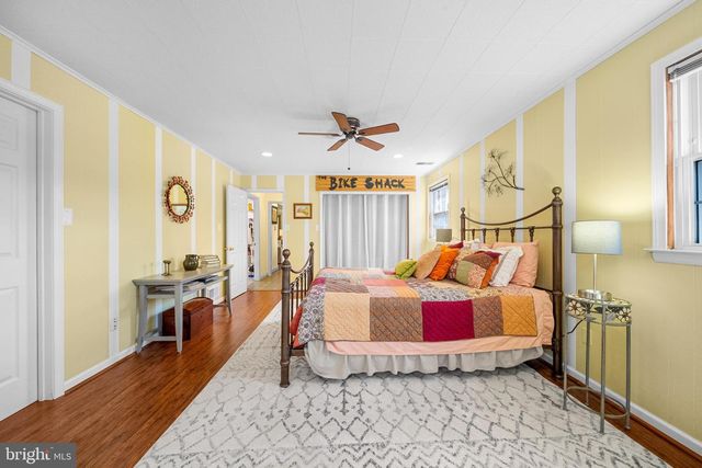 15014 TARLETON DR, Centreville, VA 20120