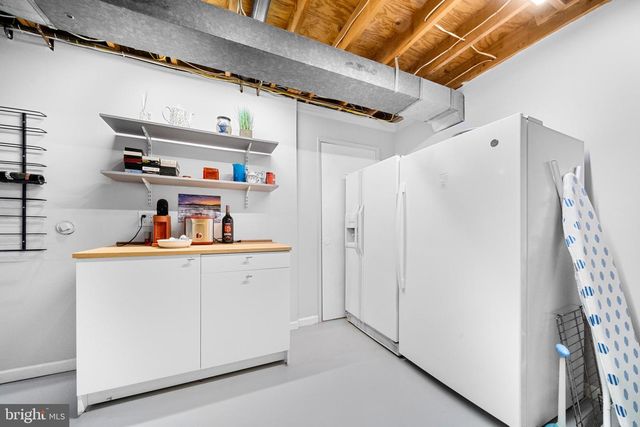 15014 TARLETON DR, Centreville, VA 20120