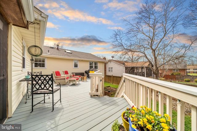 15014 TARLETON DR, Centreville, VA 20120