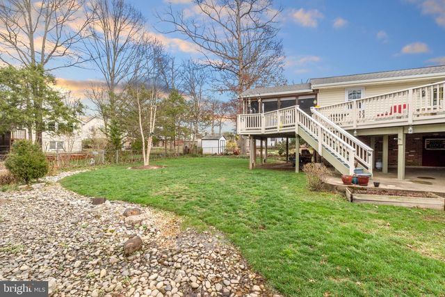 15014 TARLETON DR, Centreville, VA 20120