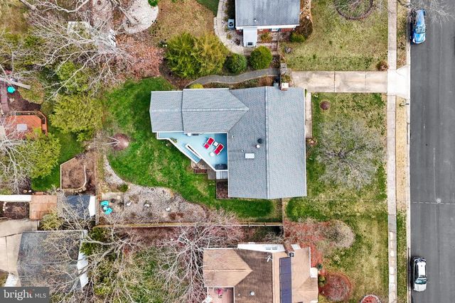 15014 TARLETON DR, Centreville, VA 20120