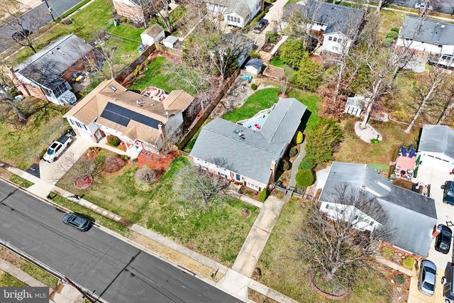 15014 TARLETON DR, Centreville, VA 20120