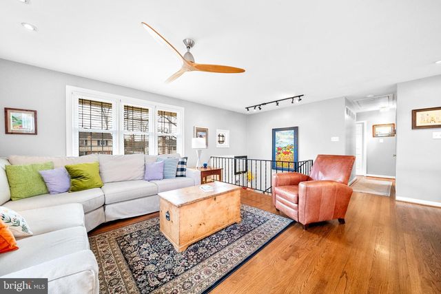 15014 TARLETON DR, Centreville, VA 20120