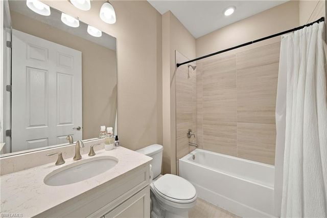 28089 Sanibel Sands ST, Bonita Springs, FL 34135