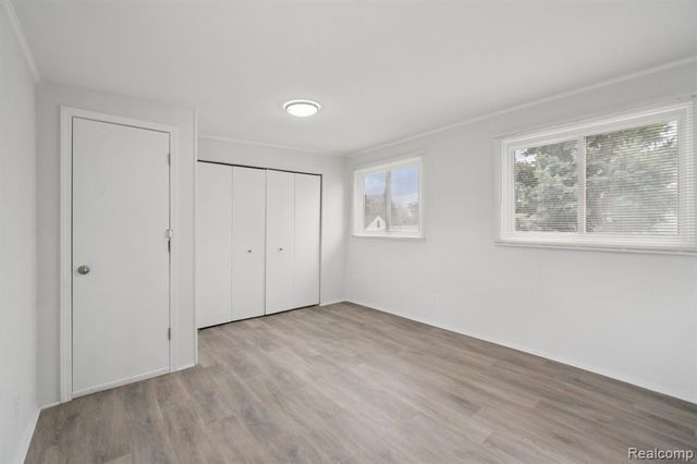 8619 Lozier Avenue, Warren, MI 48089