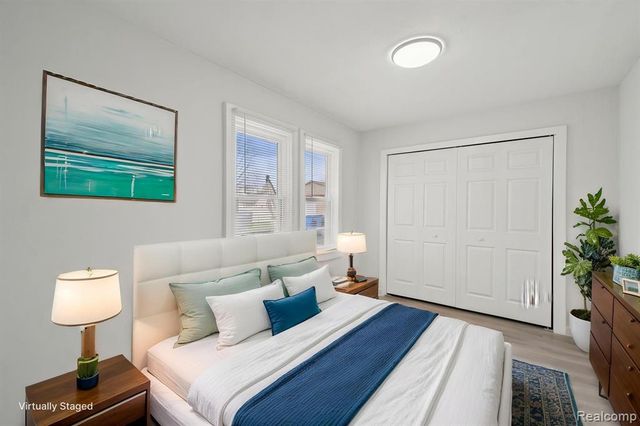 8619 Lozier Avenue, Warren, MI 48089