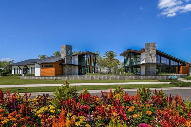 15442 CARAVAN AVENUE, Odessa, FL 33556