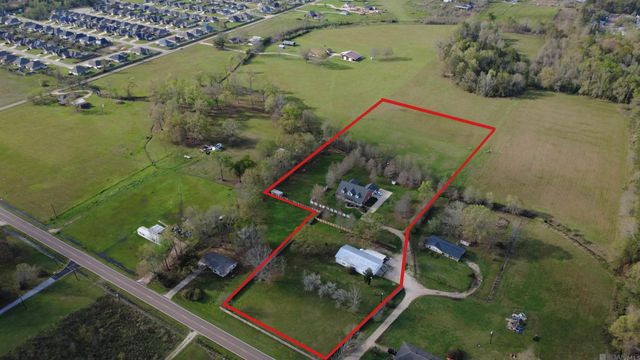 11139 Old Baton Rouge Hwy, Hammond, LA 70403