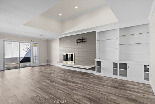 2424 University Dr, Newport Beach, CA 92660