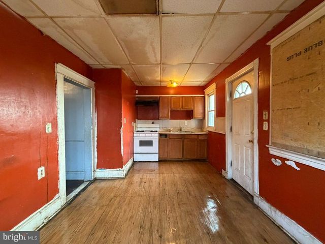 5502 GIST AVE, Baltimore, MD 21215